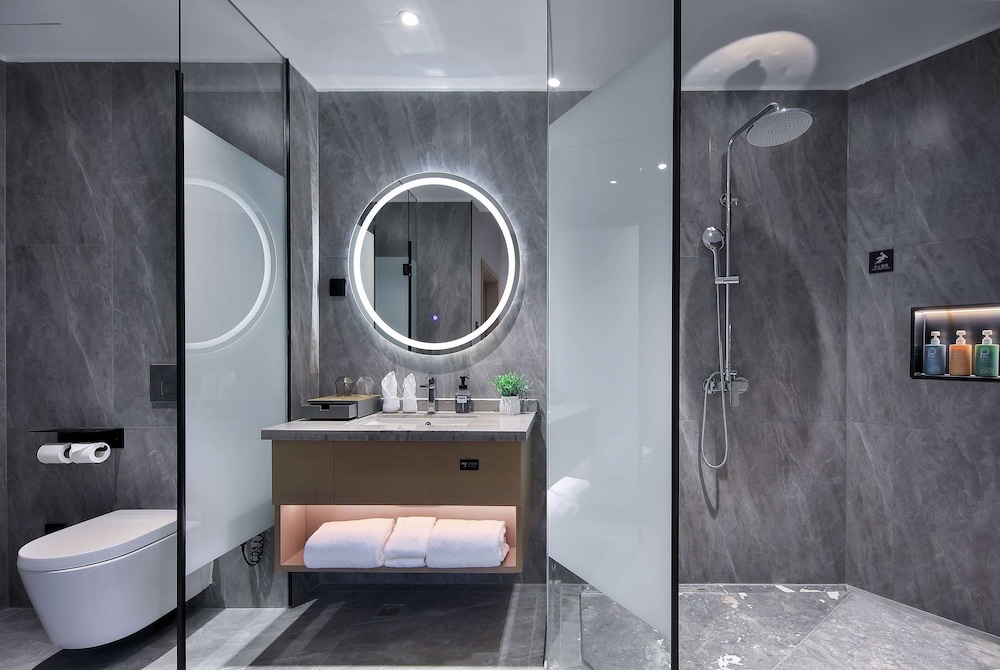 Microtel by Wyndham Changsha Meixi Lake 40/42