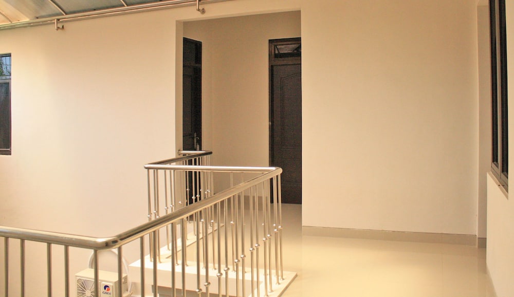 Graha Dpt 33 Hotel 25/55