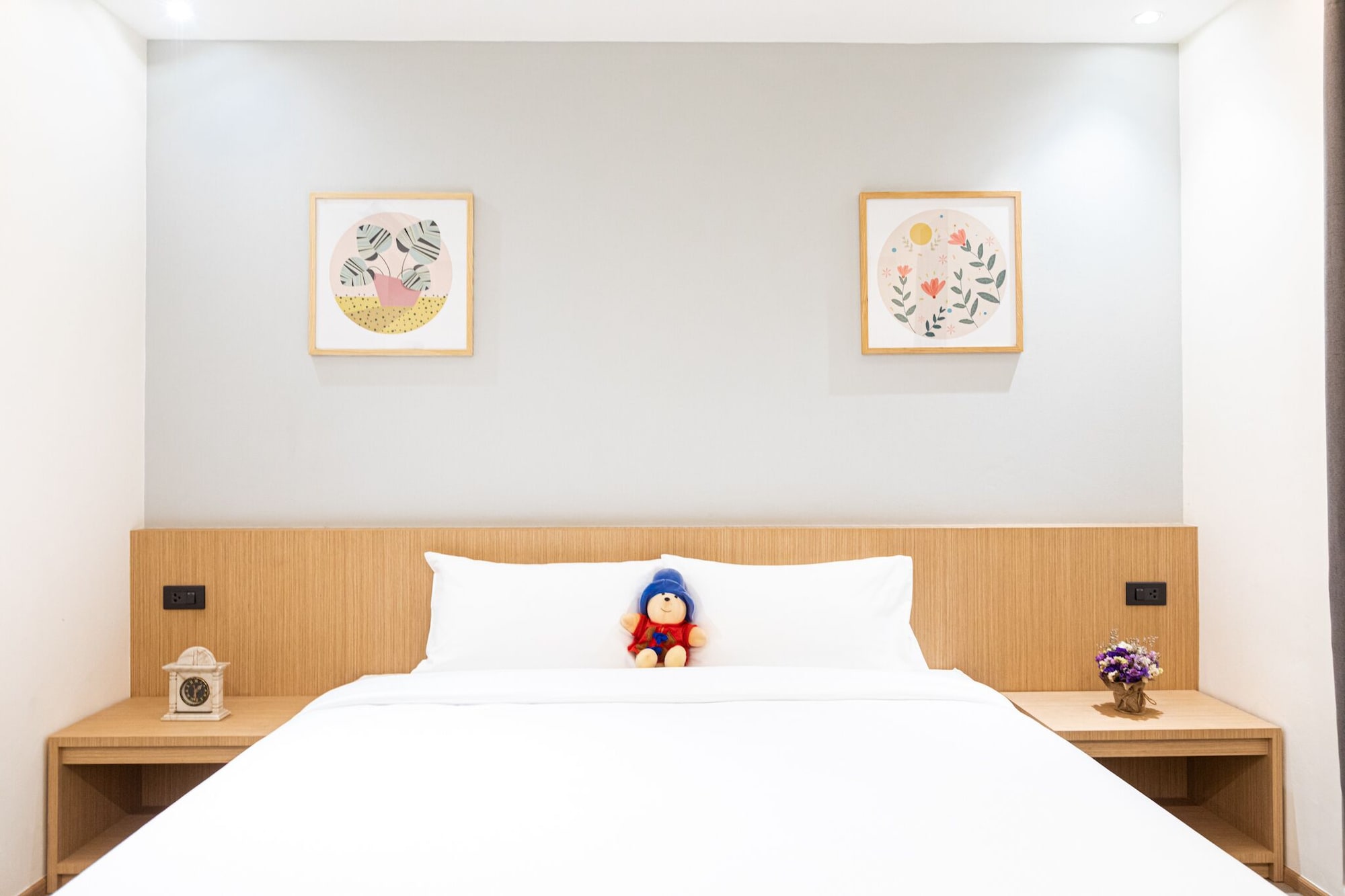 STANDARD, DOUBLE BED