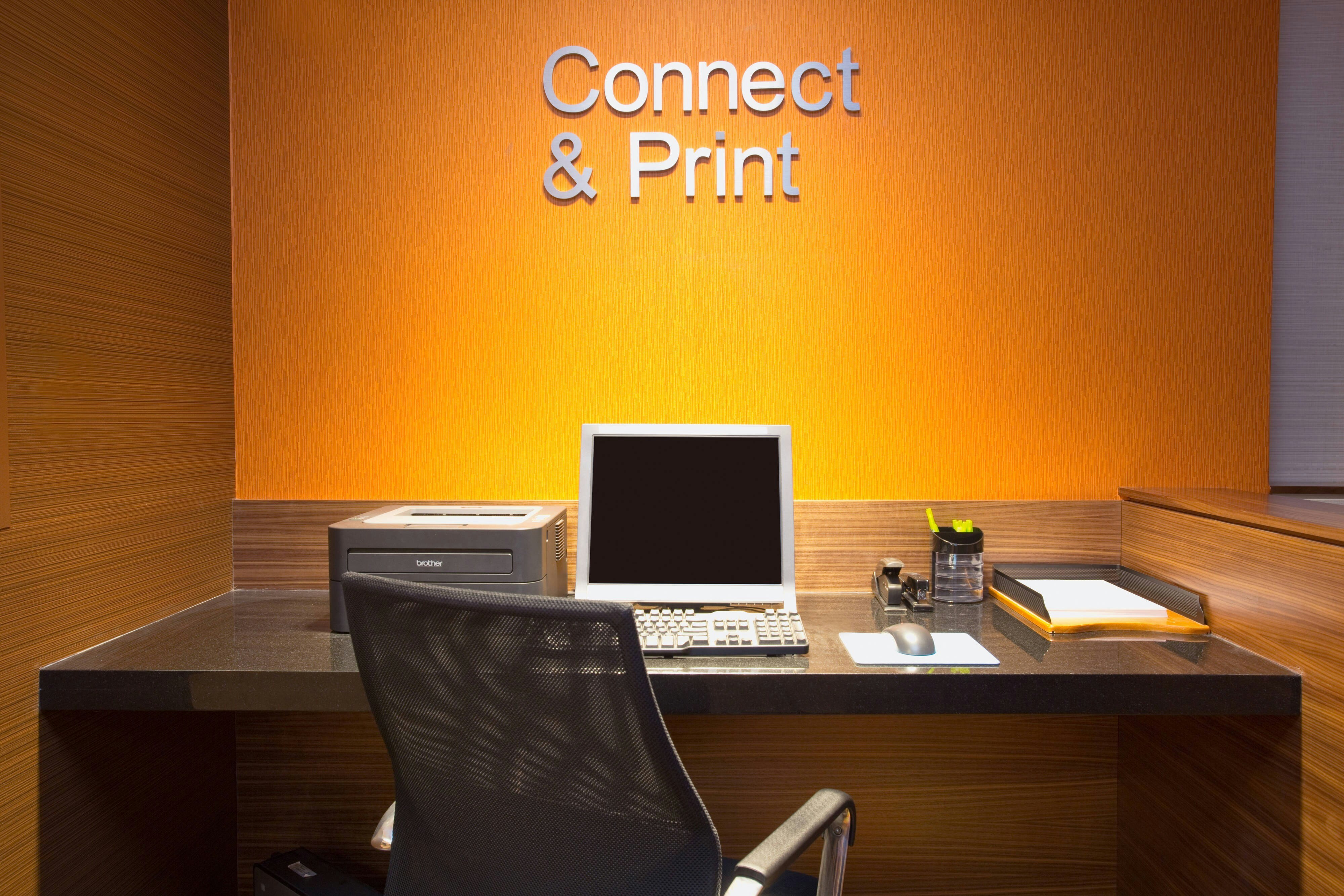 Fairfield Inn Suites Boston Milford 20/24