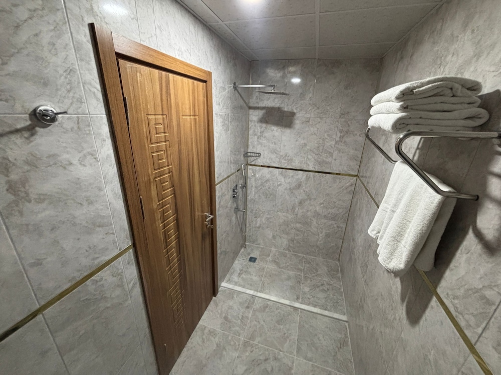 Zumrut Palas Otel 44/44