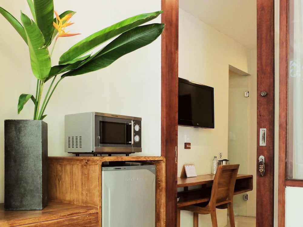 Arana Suite 62/71