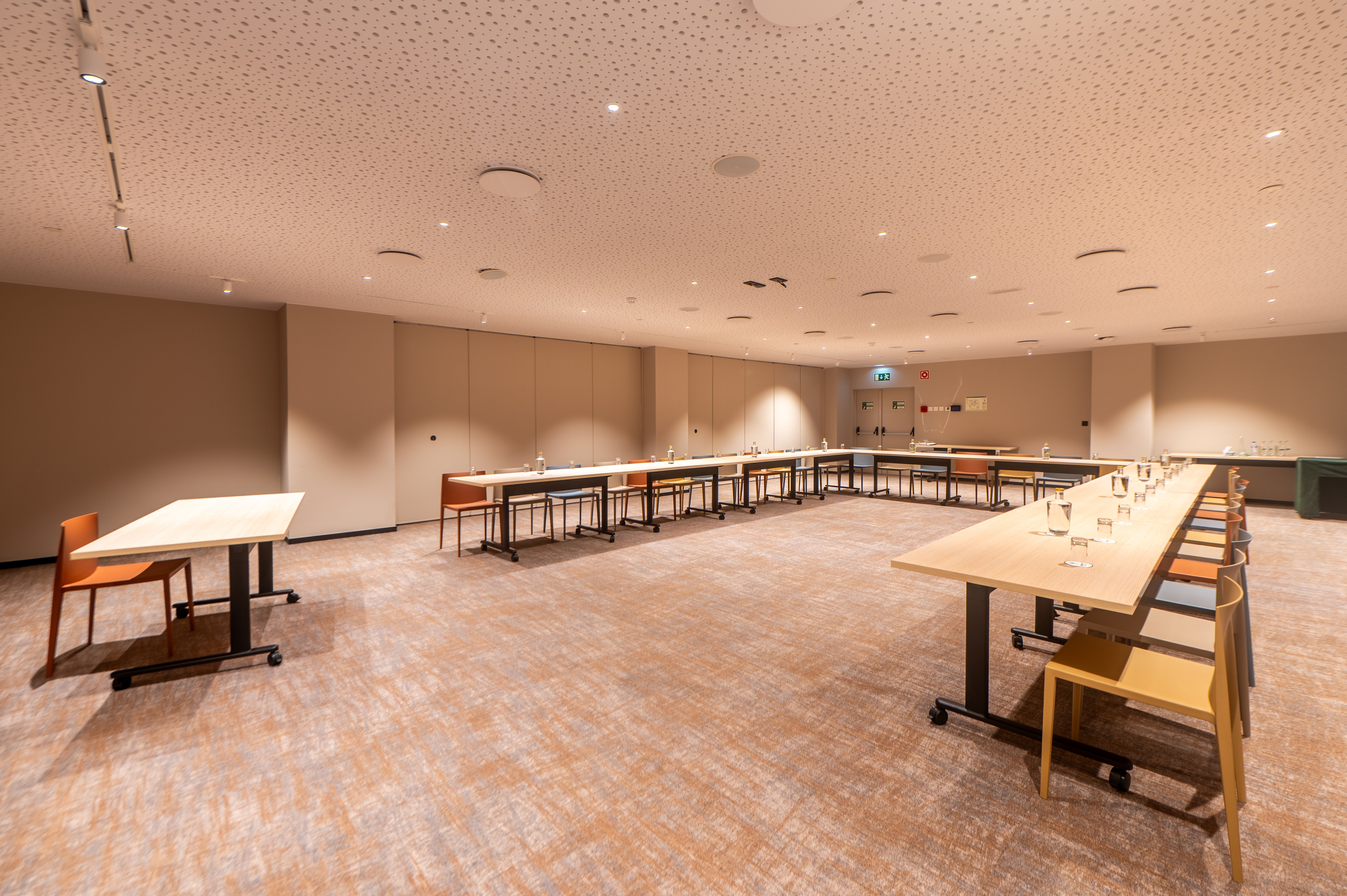 Holiday Inn Lisbon 34/77