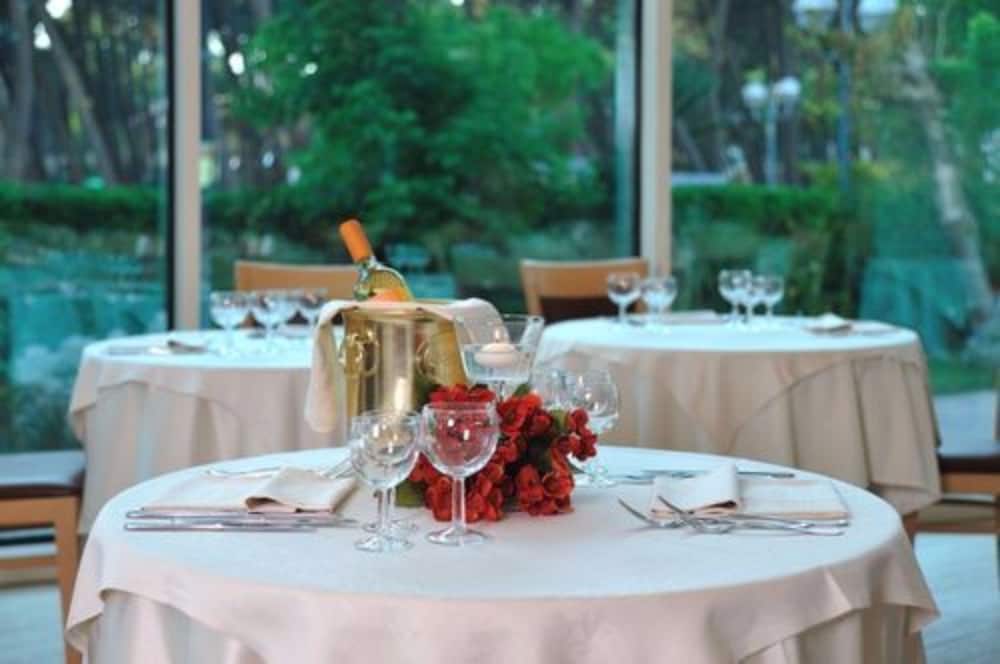 Hotel Adria 44/64