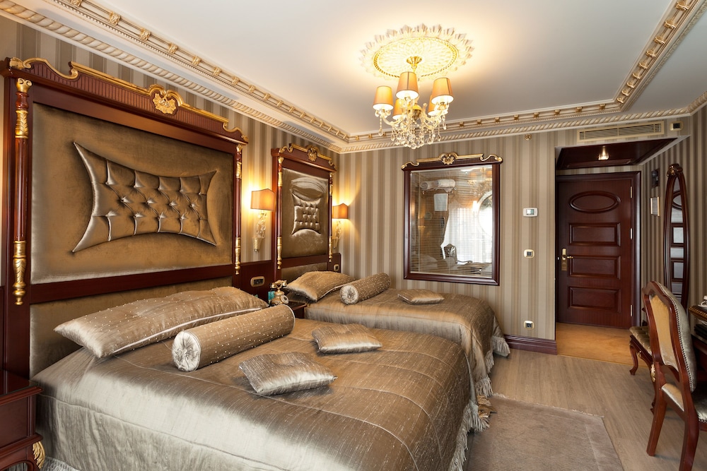 Ottomans Life Hotel S Class 13/50