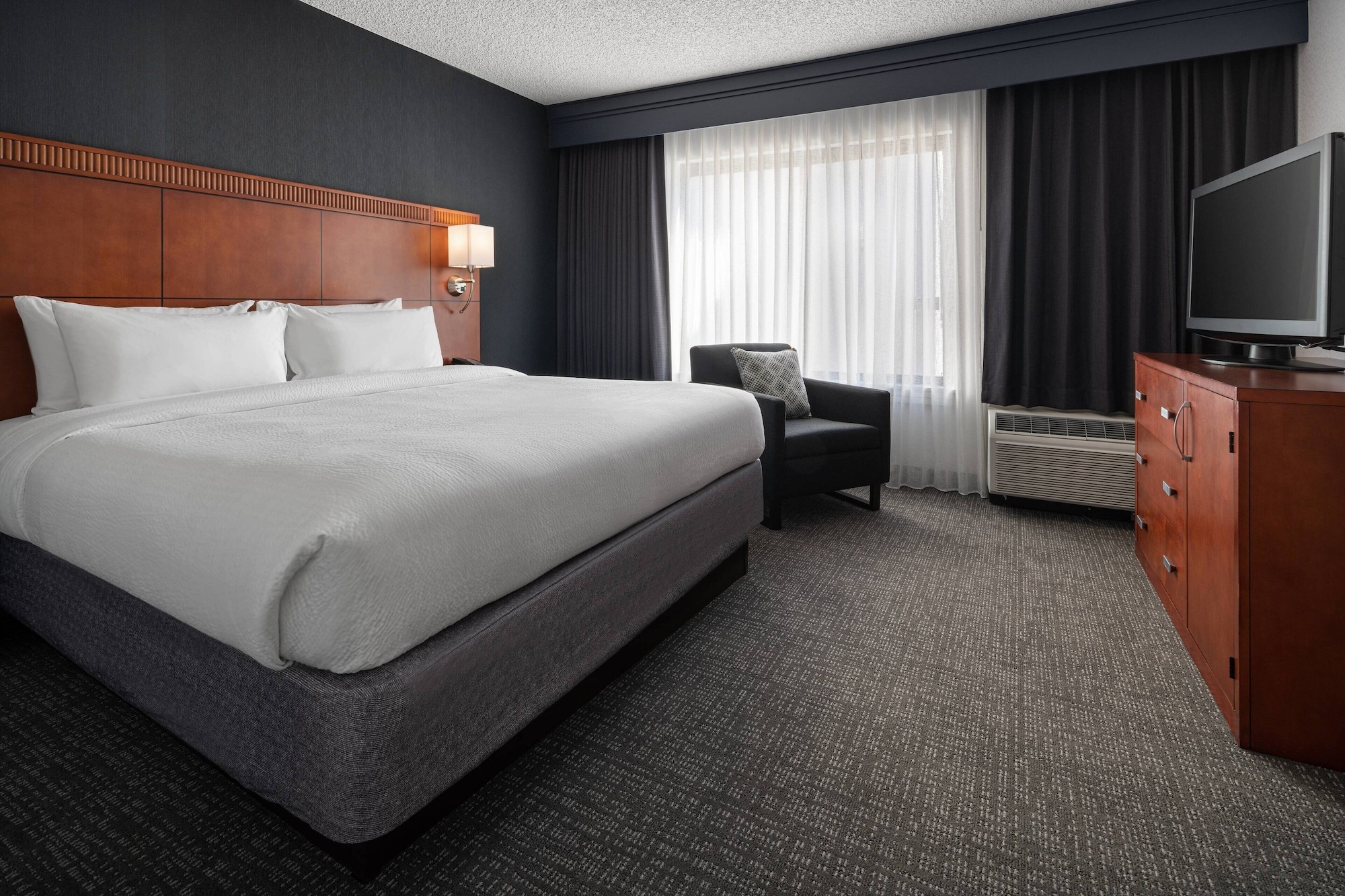 Room, King Bed, Sofa