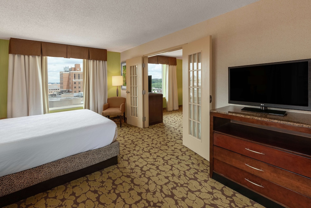 Hilton Garden Inn Pittsburgh University Place 8/62
