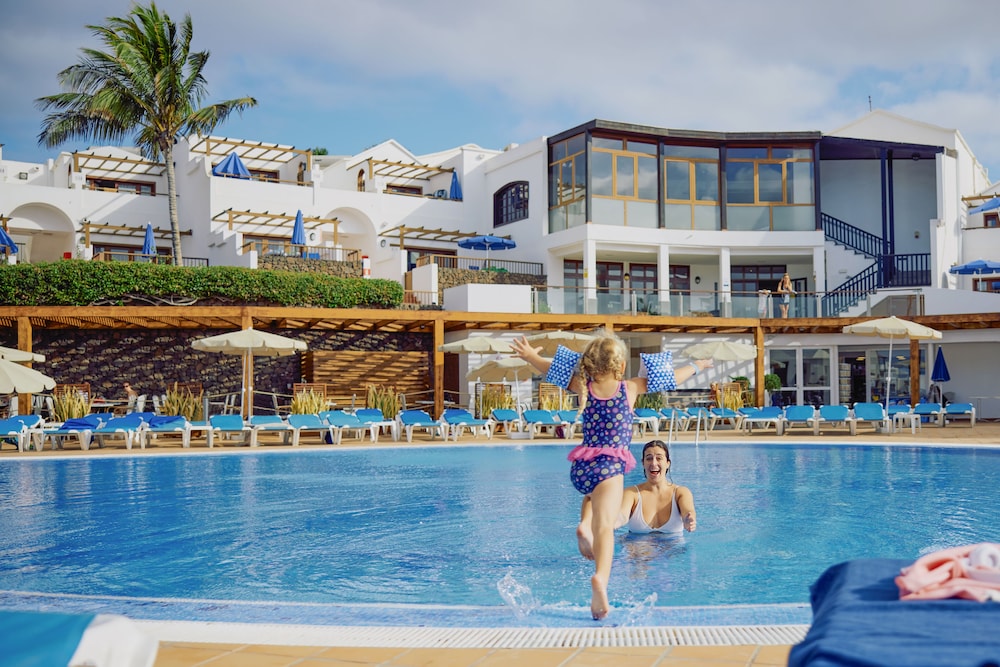 Grupotel Flamingo Beach 32/44