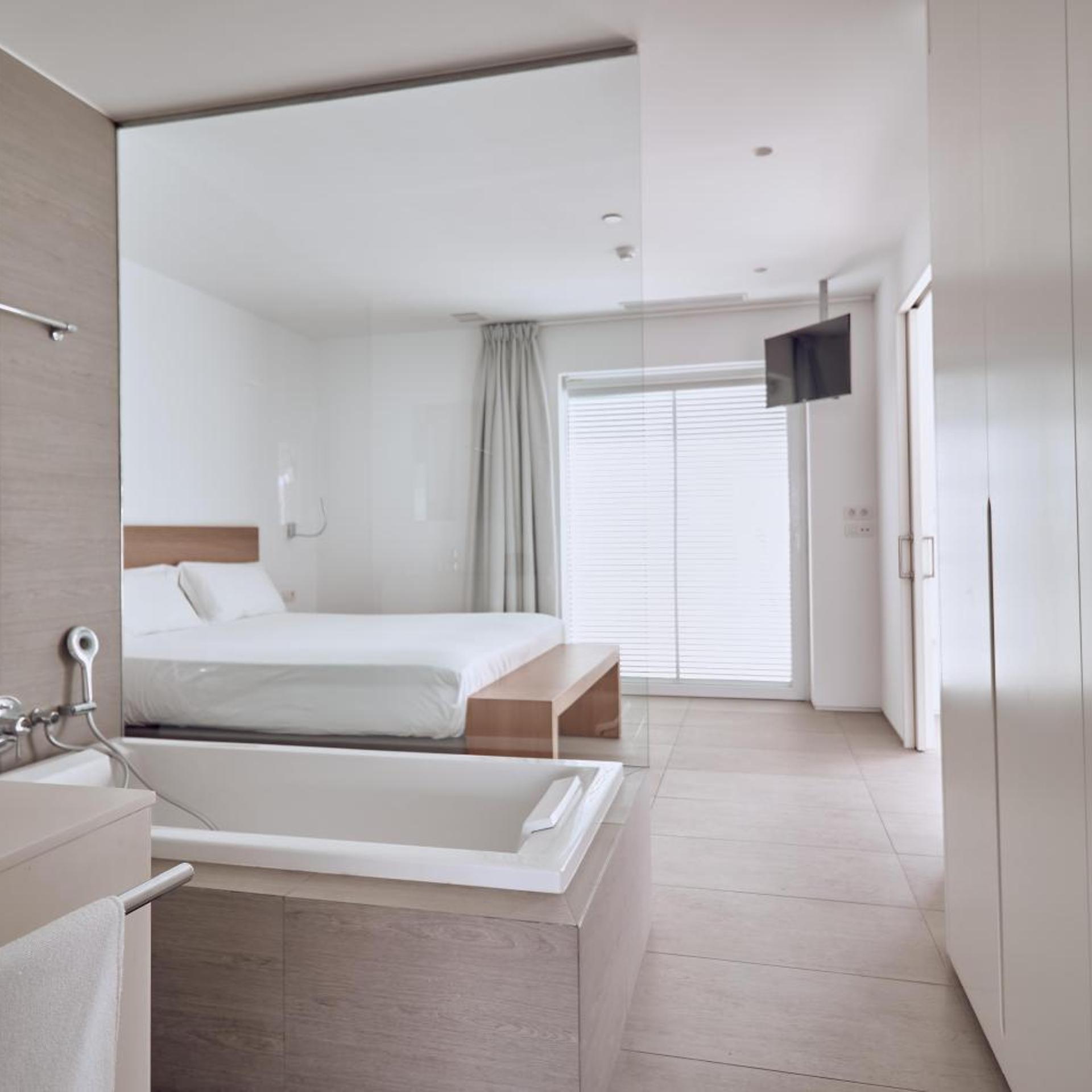 Serenity, 2 Bedrooms, River, Suite, Sea View, Private Pool