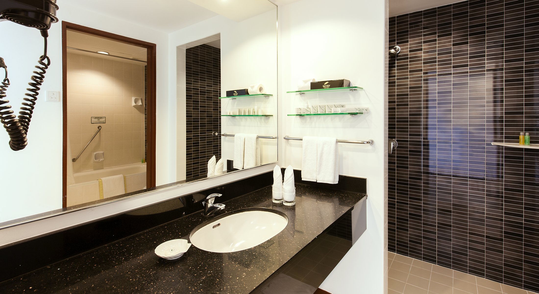 Bayview Beach Resort 77/78