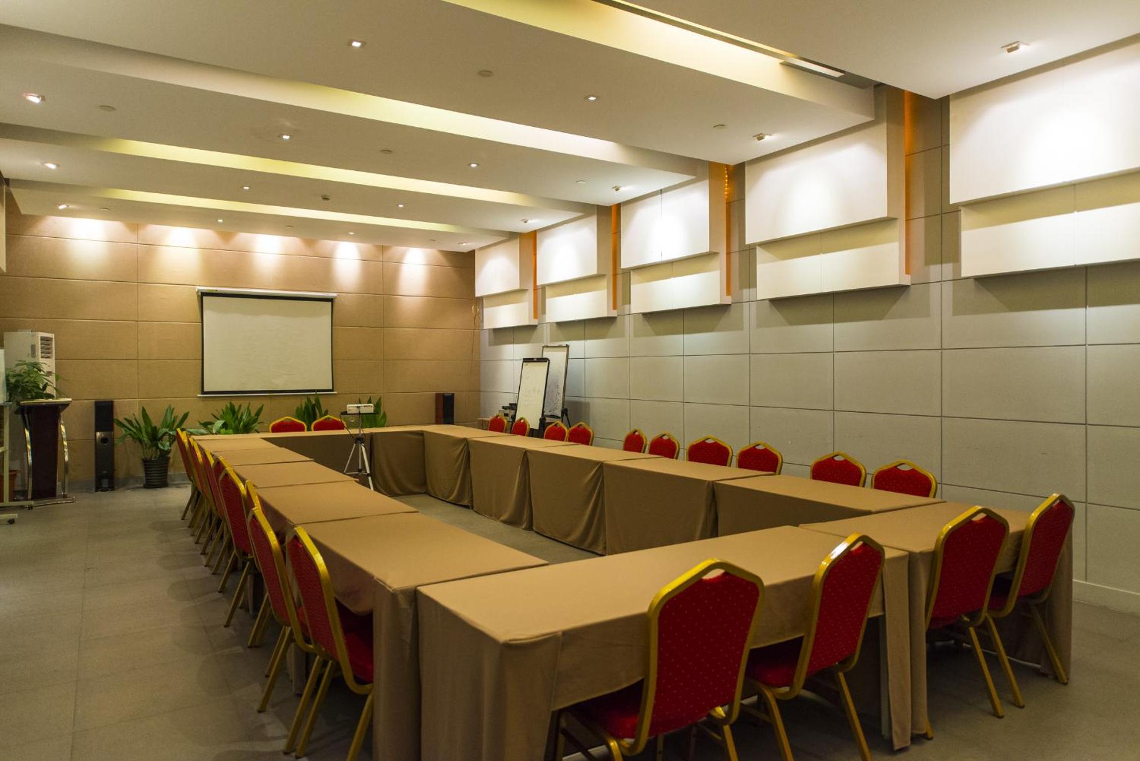 Jinjiang Inn Shanghai New Hongqiao 41/44