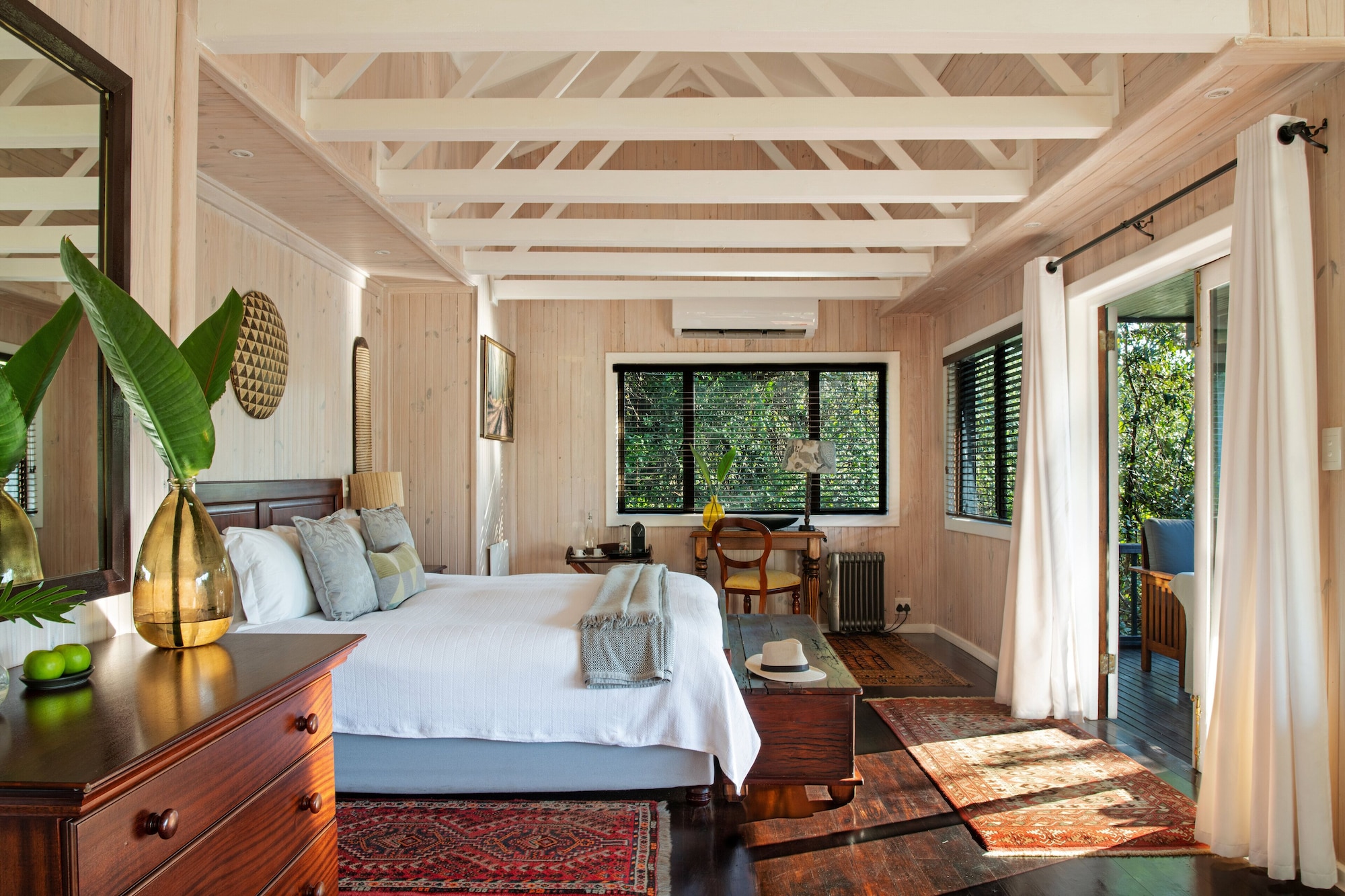 Forest, Suite, King Bed