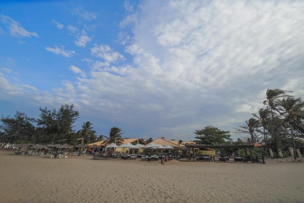 Aimbere Eco Resort Hotel 35/48