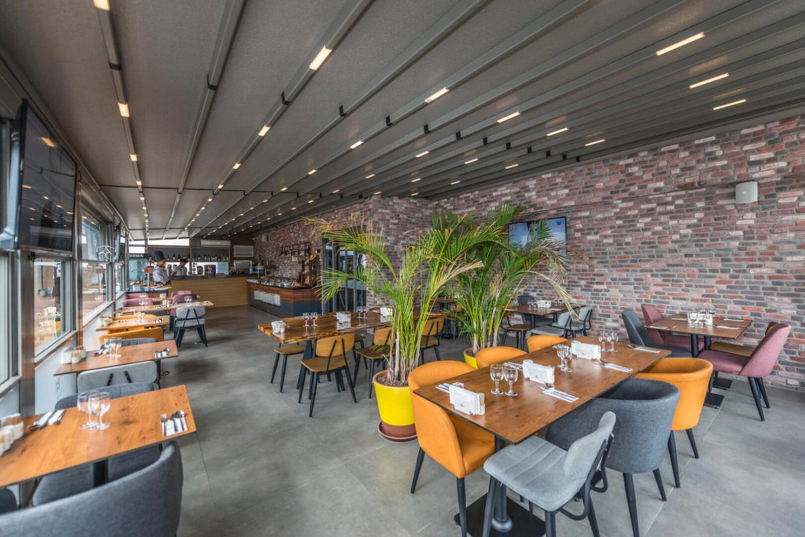 Laren Business Hotel And Spa 62/81