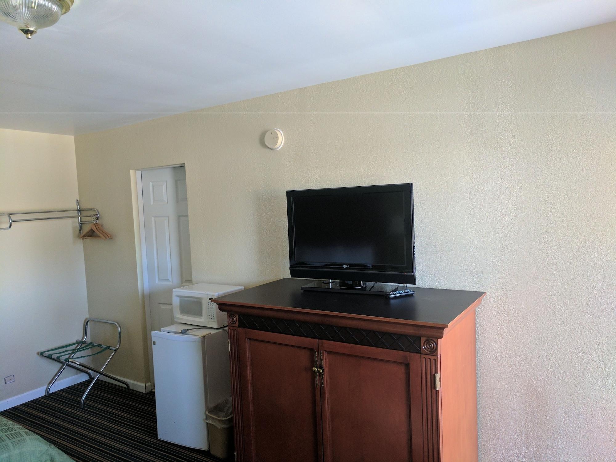 Benton Inn 8/16