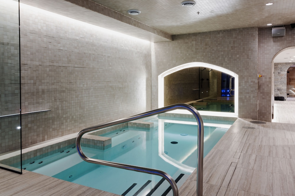 hotel & spa Carre Saint-Louis 45/71
