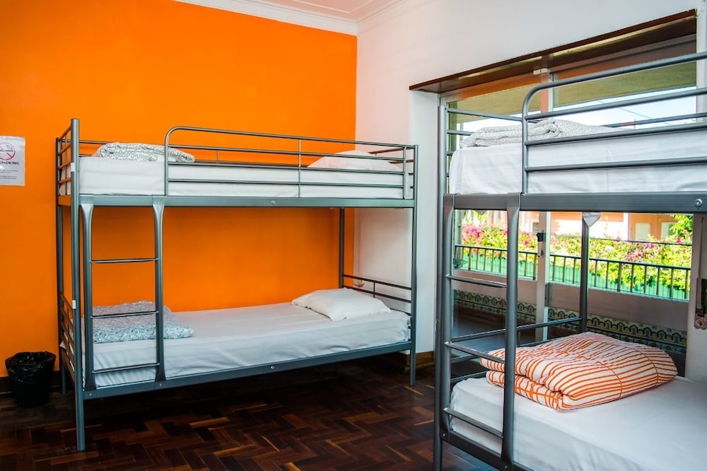 Carcavelos Surf Hostel 14/31