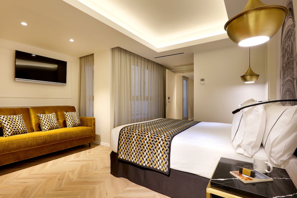 Eurostars Madrid Gran Via 27/84
