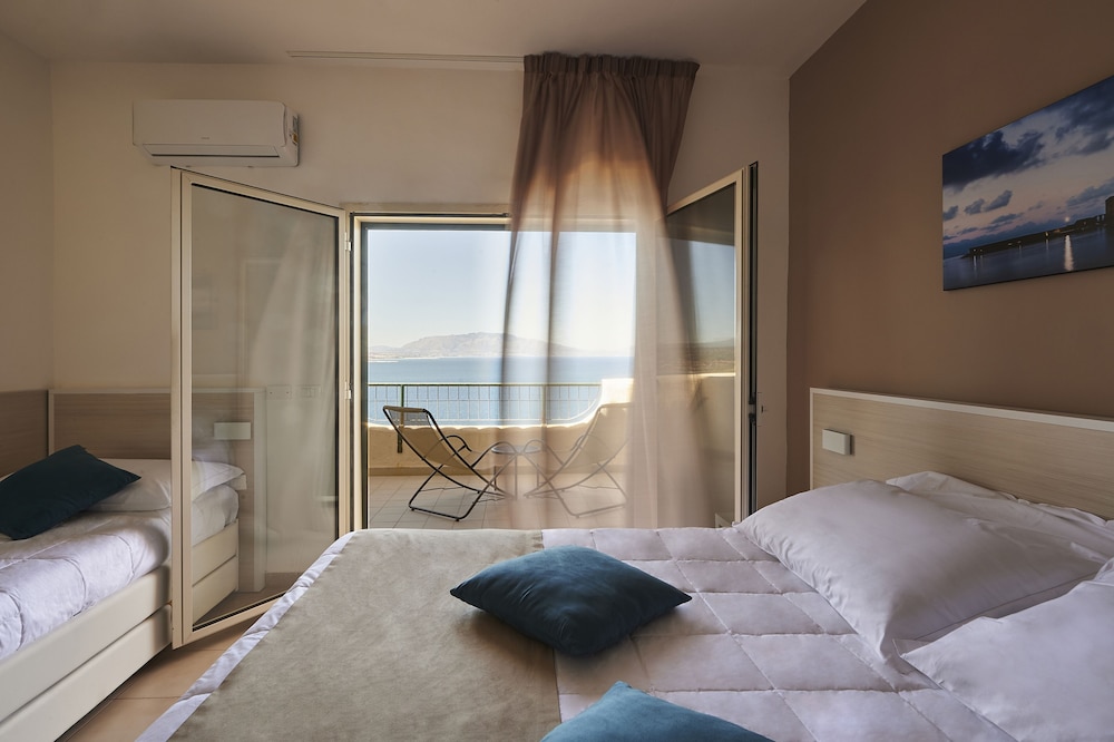 CDSHotels Terrasini 39/70
