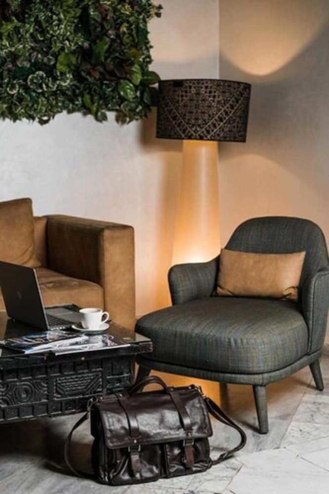 Casablanca Hotel 34/54