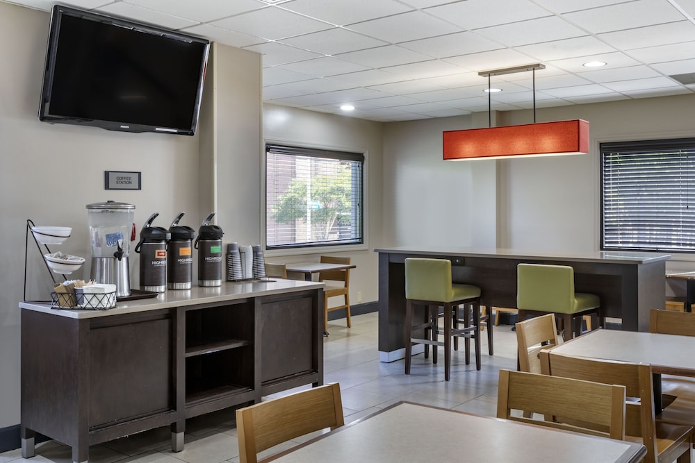 Country Inn and Suites By Radisson Atlanta Downtown 35/51
