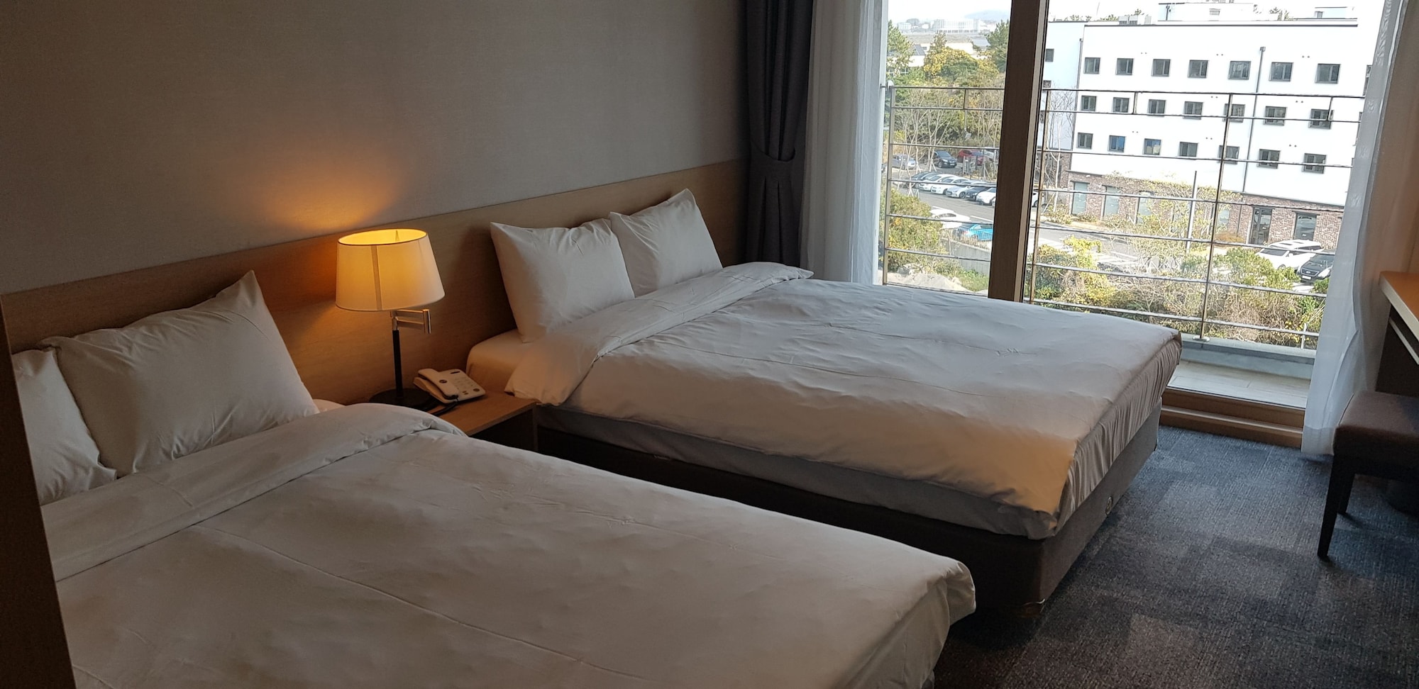 FAMILY, 2 DOUBLE BEDS, CITY VIEW