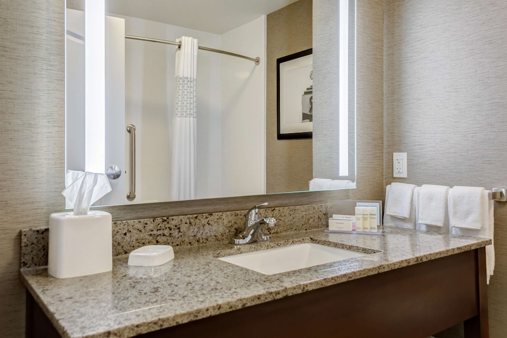 Hampton Inn Poplar Bluff 15/57