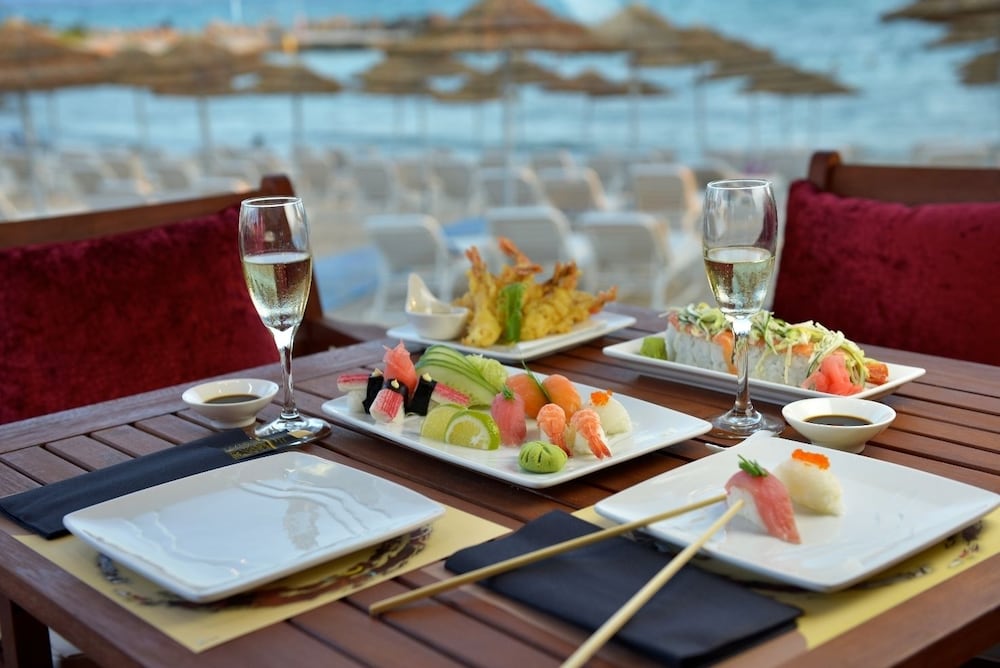 Adams Beach Hotel Deluxe Wing (Adults Only) 50/64