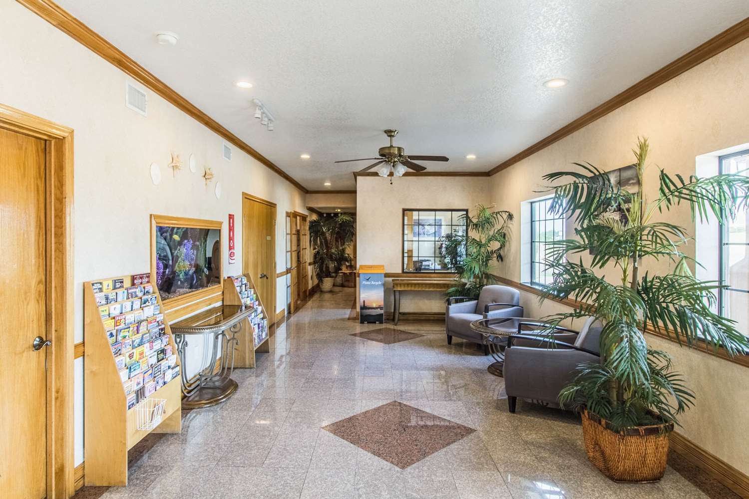 Econo Lodge Inn & Suites Corpus Christi 7/15