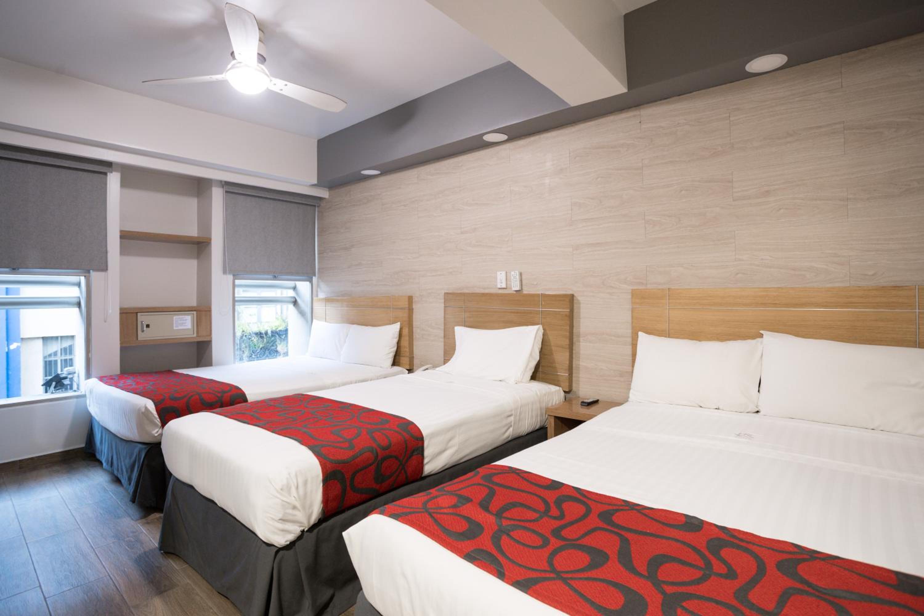 غرفة عائلية، Hotel Roble 3/5