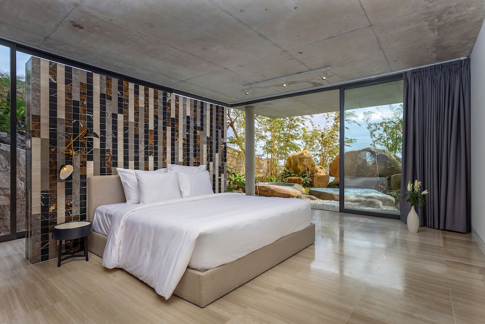 Sky, 7 King Beds، Venity Villa 2/5