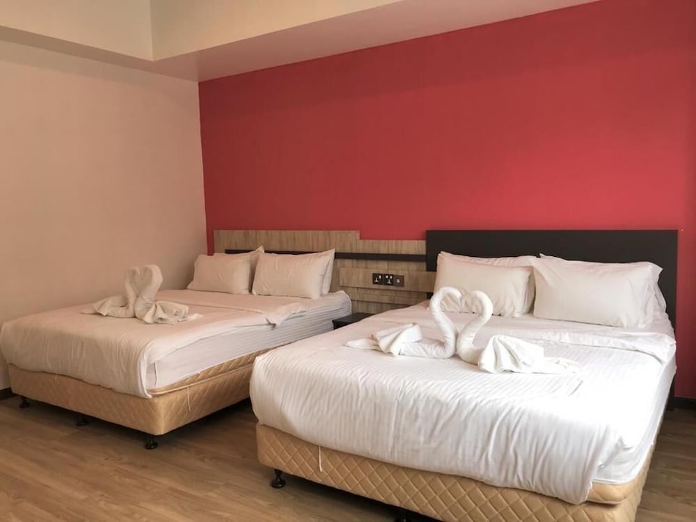 TT Dorf Hotel (Taiping) 12/50