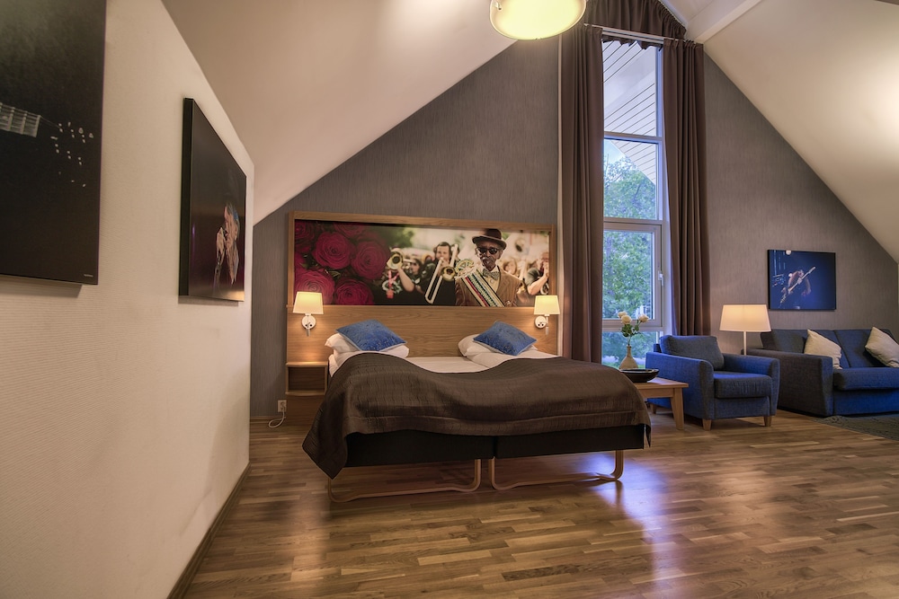 Hotell Molde Fjordstuer 25/37
