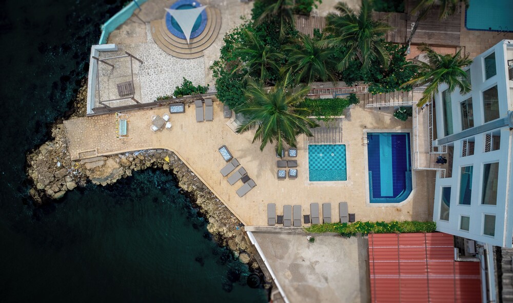 Hotel Caribbean Cartagena 25/27