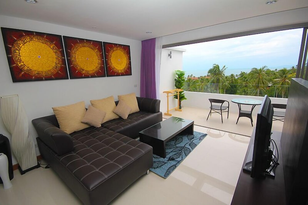 Tropical Sea View Residence 42/60