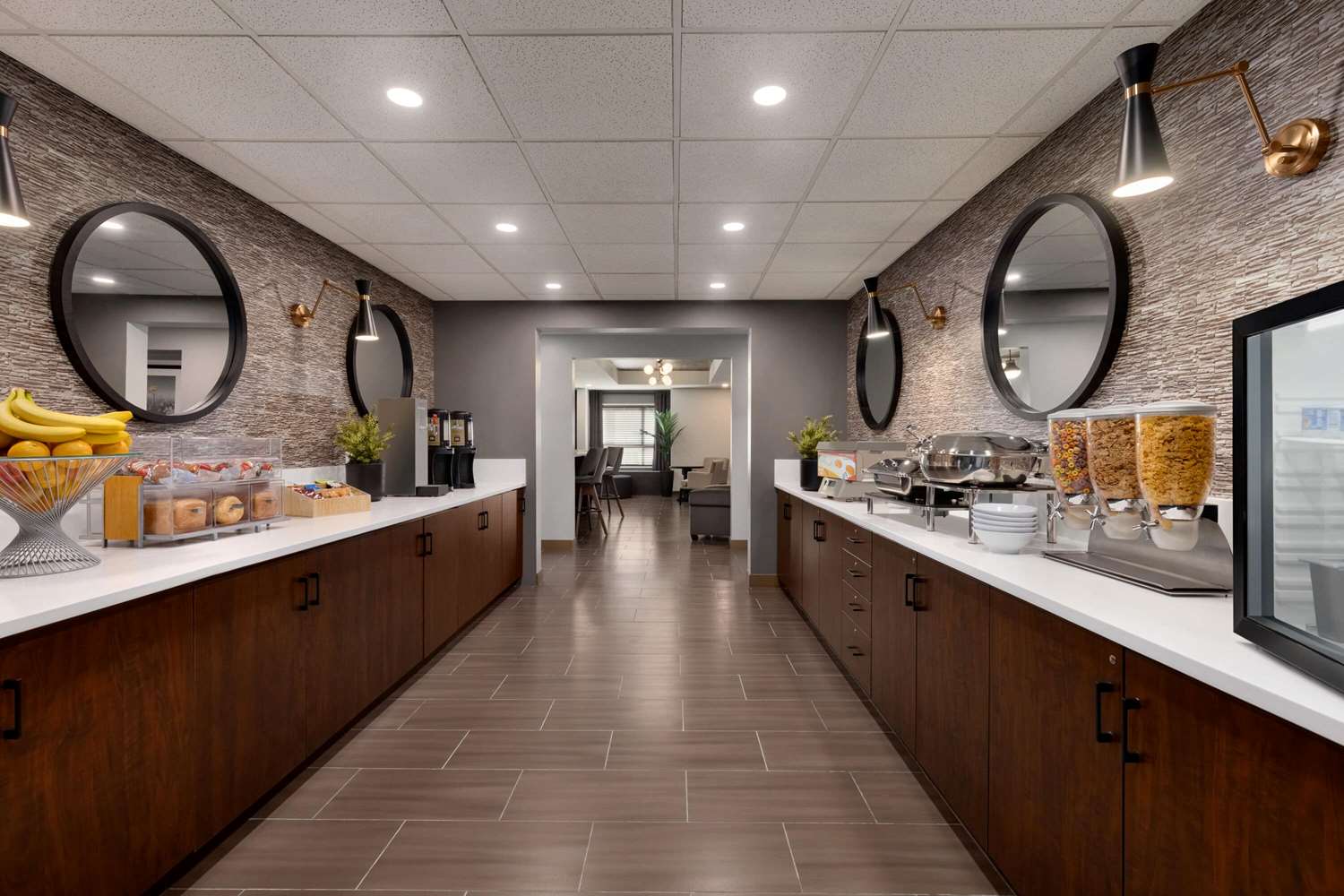 Microtel Inn & Suites By Wyndham Estevan 4/30