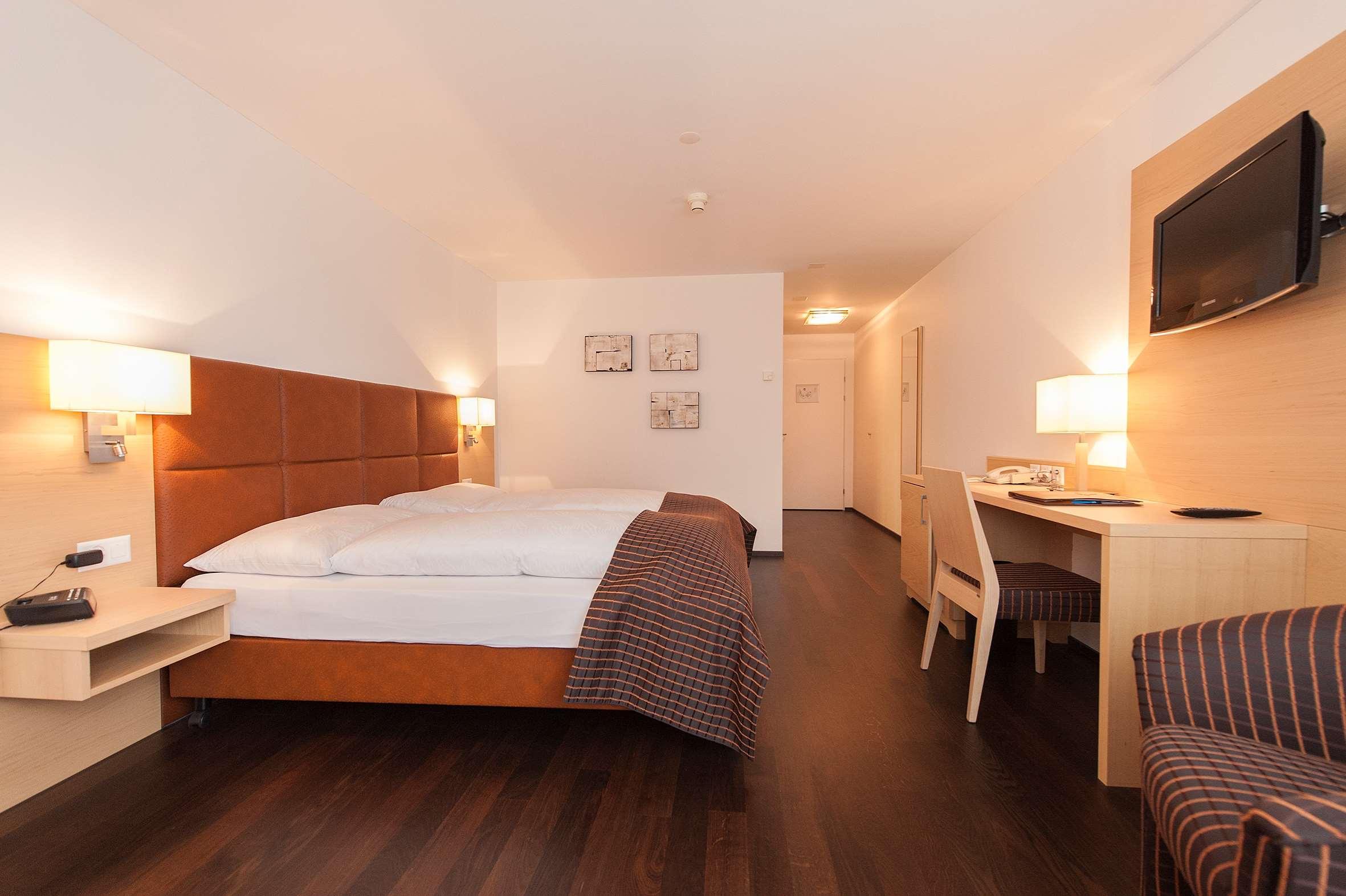 غرفة كومفورت بسرير مزدوج، TOP SeminarHotel am Aegerisee 3/4