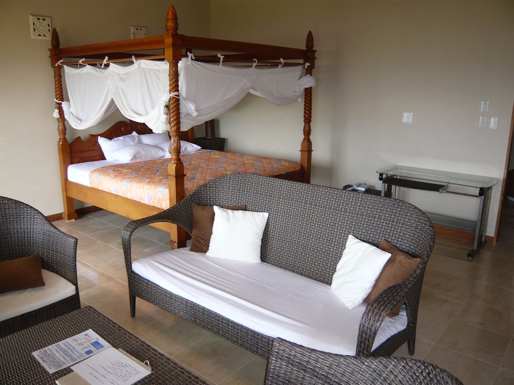 Suite, Queen Bed, Ocean Front