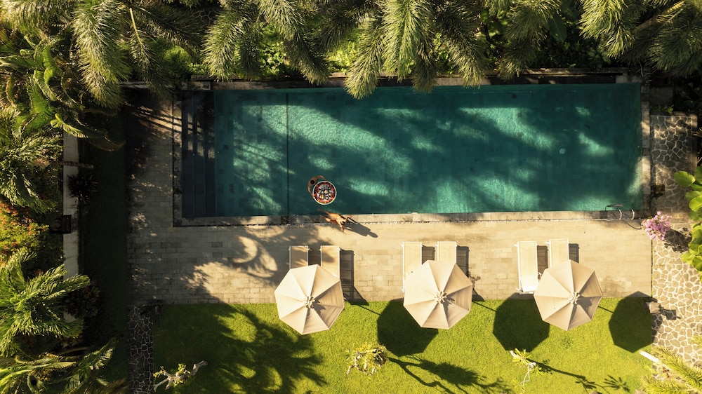 Suara Air Luxury Villa Ubud 44/50