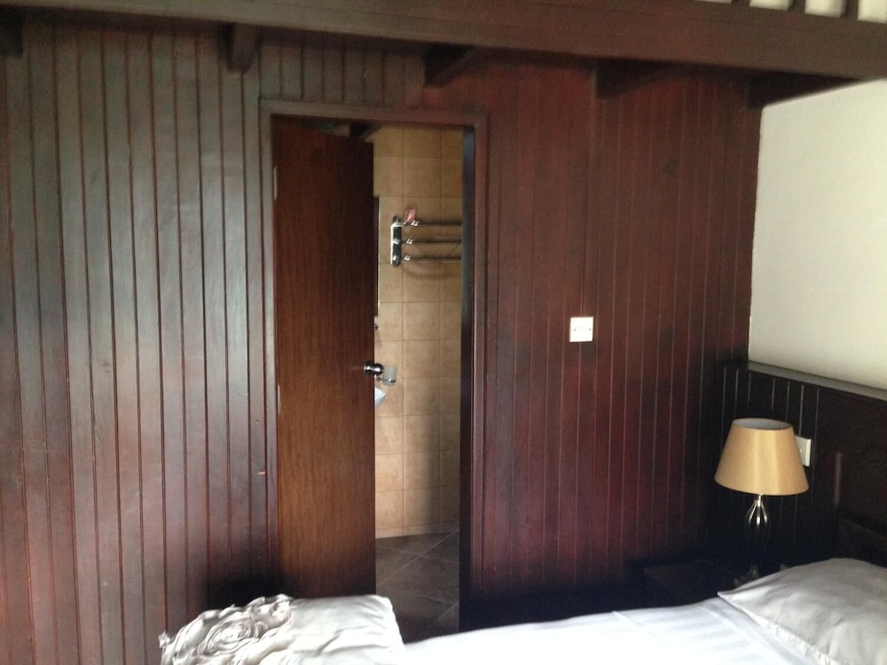 Richmond Inn 32/53
