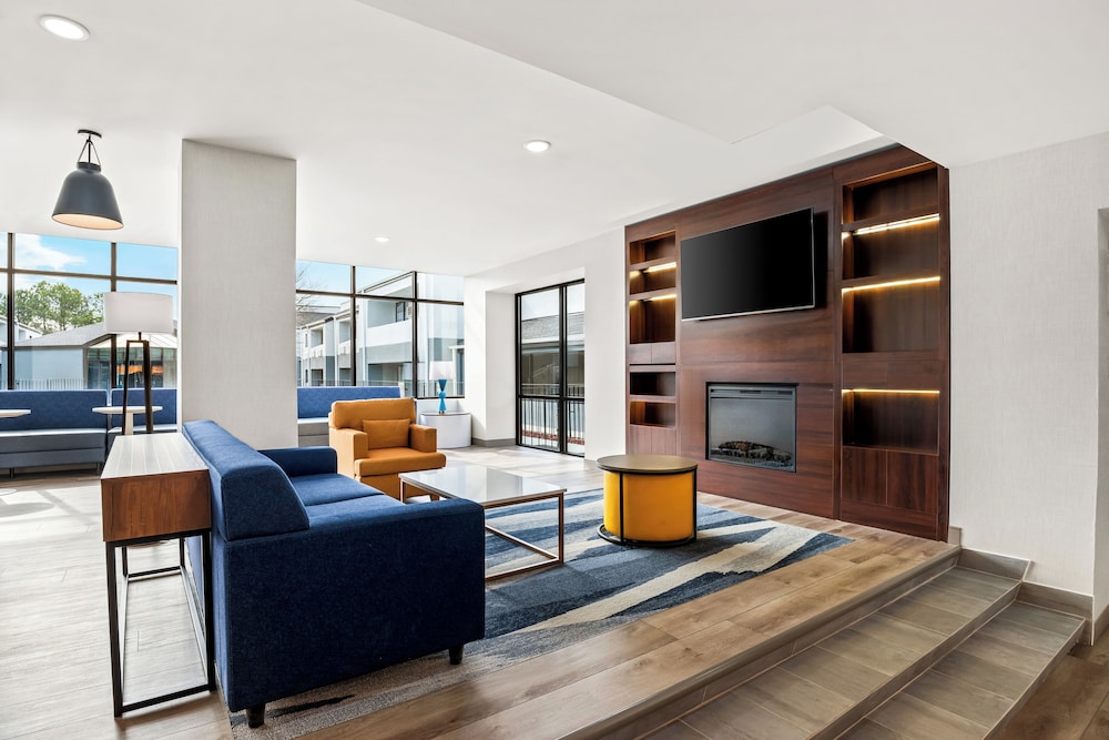 Comfort Inn & Suites Prince George - Fort Lee 42/60