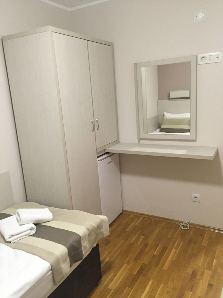 M-Club Hotel 16/16