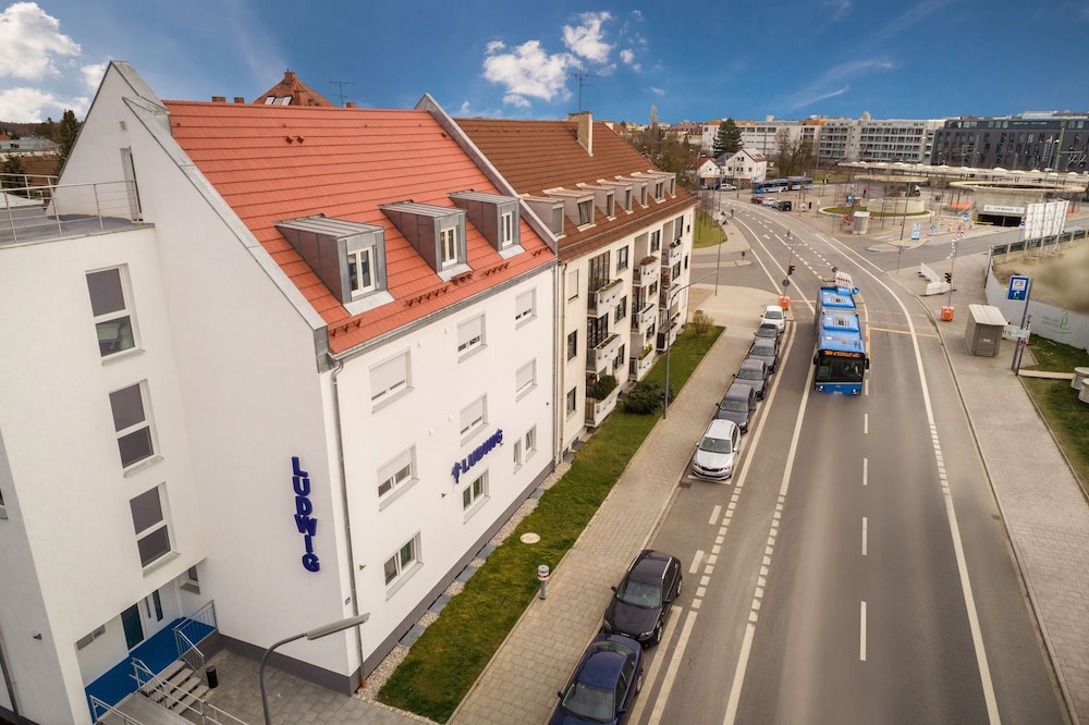 Hotel Ludwig 1/48