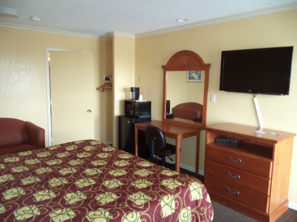 Americas Best Value Inn Buda Austin S 14/37