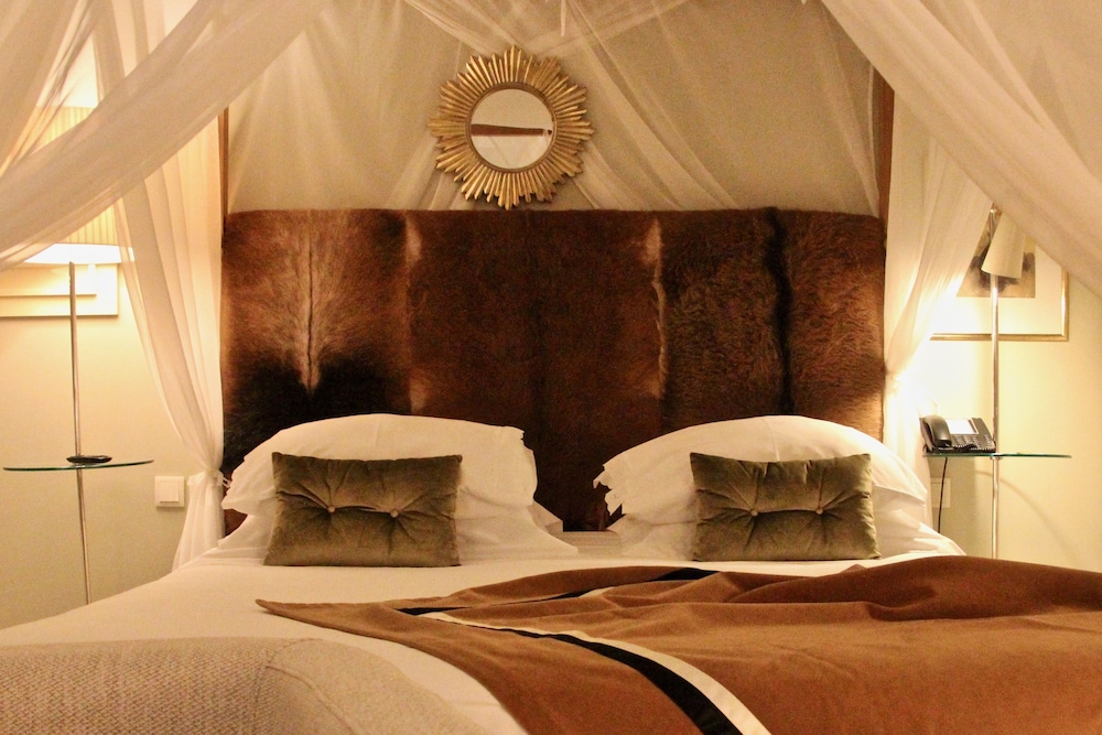 Carmo's Boutique Hotel 48/86