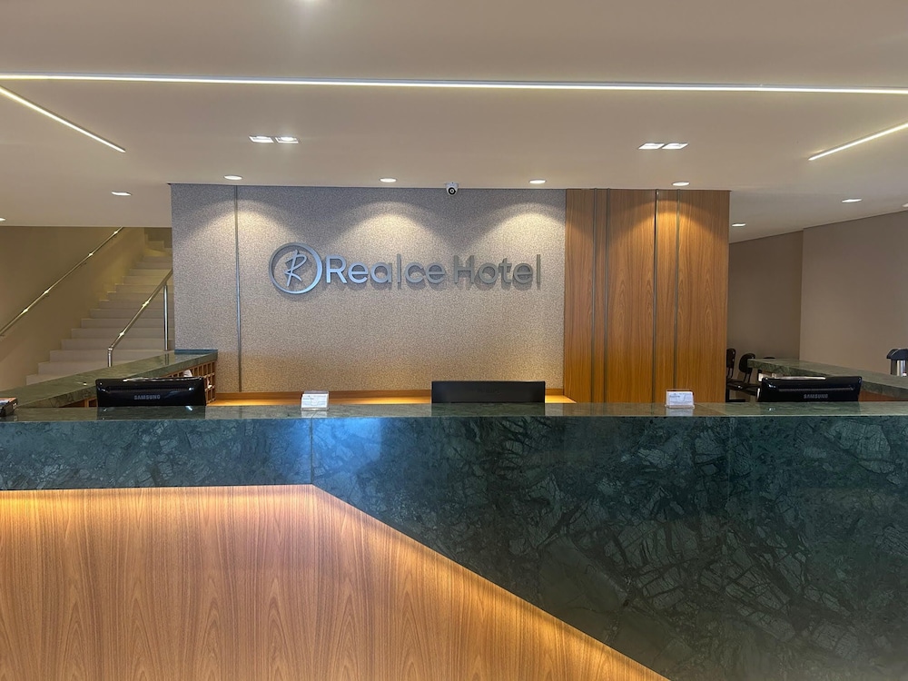 Realce Hotel 14/71