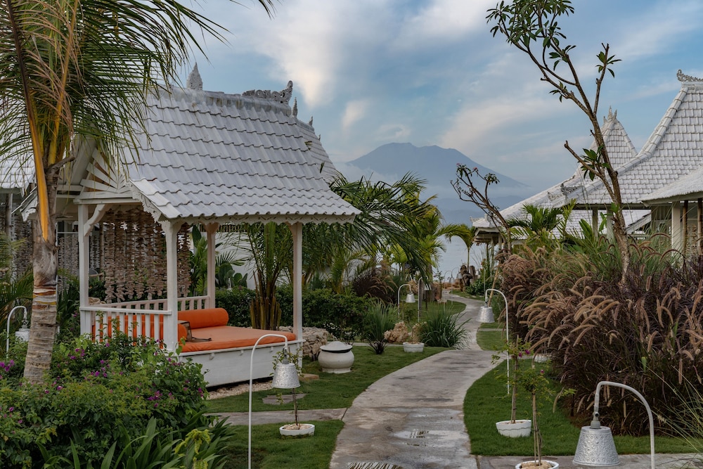 Paus Putih Hotel Lembongan 35/42