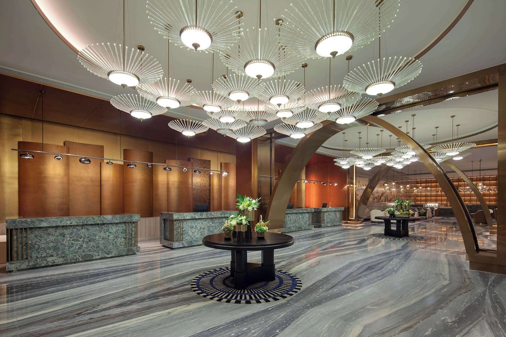 Wyndham Grand Xishuangbanna Resort 8/25