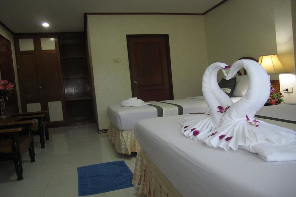 Natacha Hotel 30/35