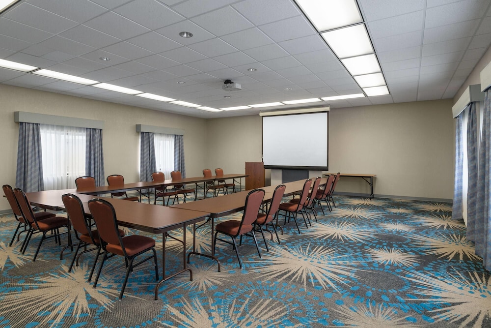 Days Inn by Wyndham Coffeyville 53/63